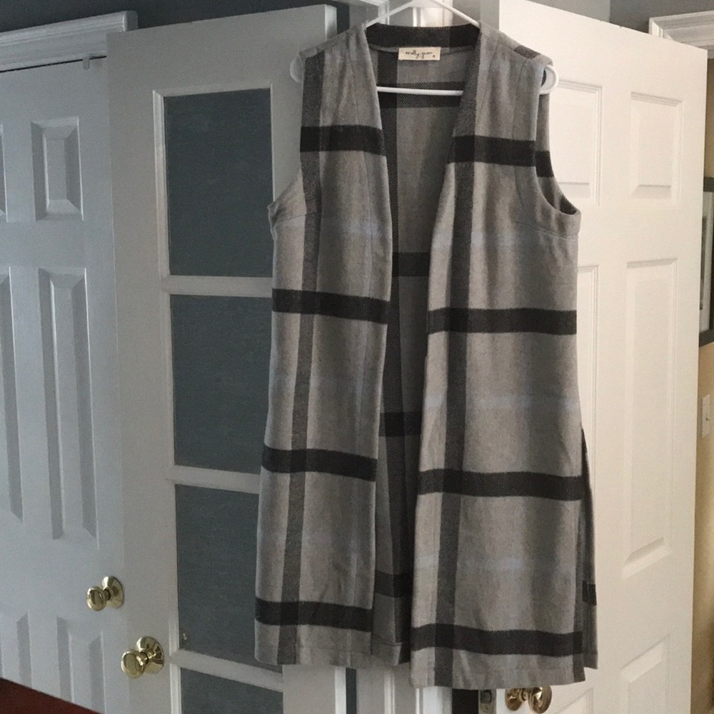 Knee length vest